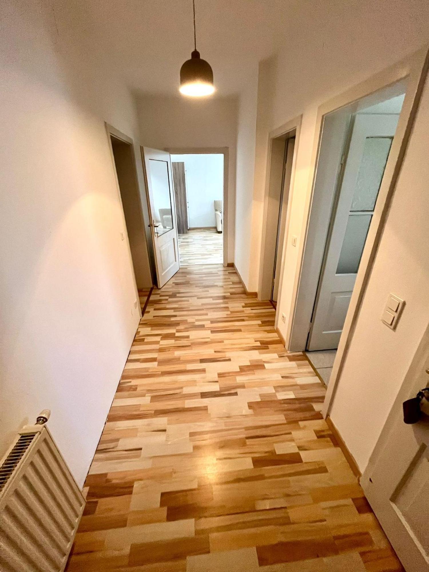 Monteurwohnung Leoben, Zentral Леобен Екстериор снимка